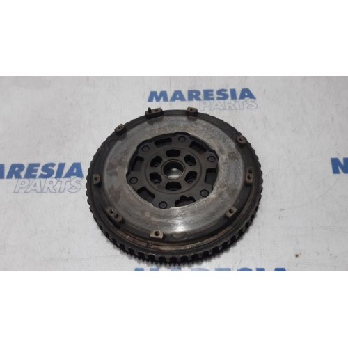 Renault - Scenic - Flywheel