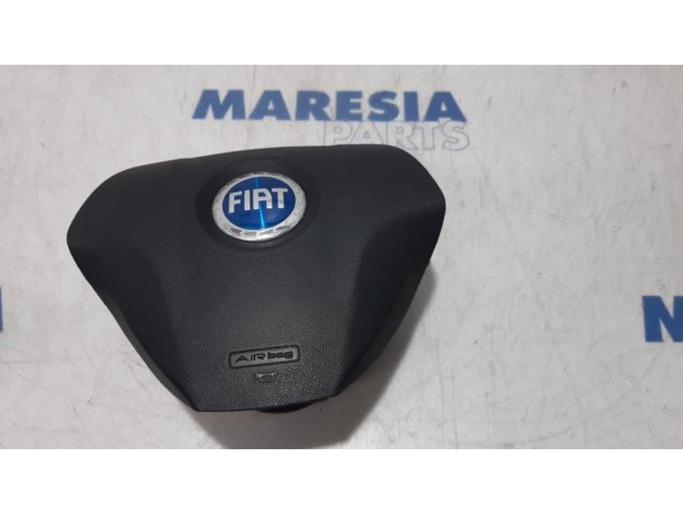 Fiat - Punto Grande - Airbag gauche (volant)