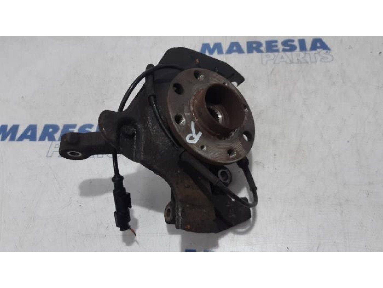 Fiat - Punto Grande - Knuckle, front right