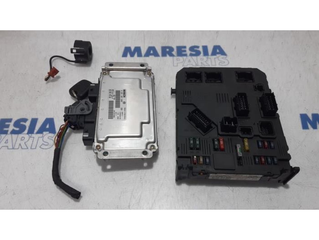 Citroen - Pluriel - Engine management computer