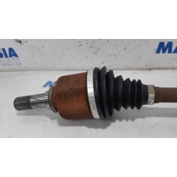 Renault - Trafic - Aandrijfas links-voor