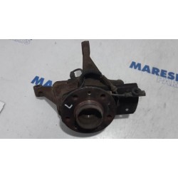 Renault - Trafic - Knuckle, front left