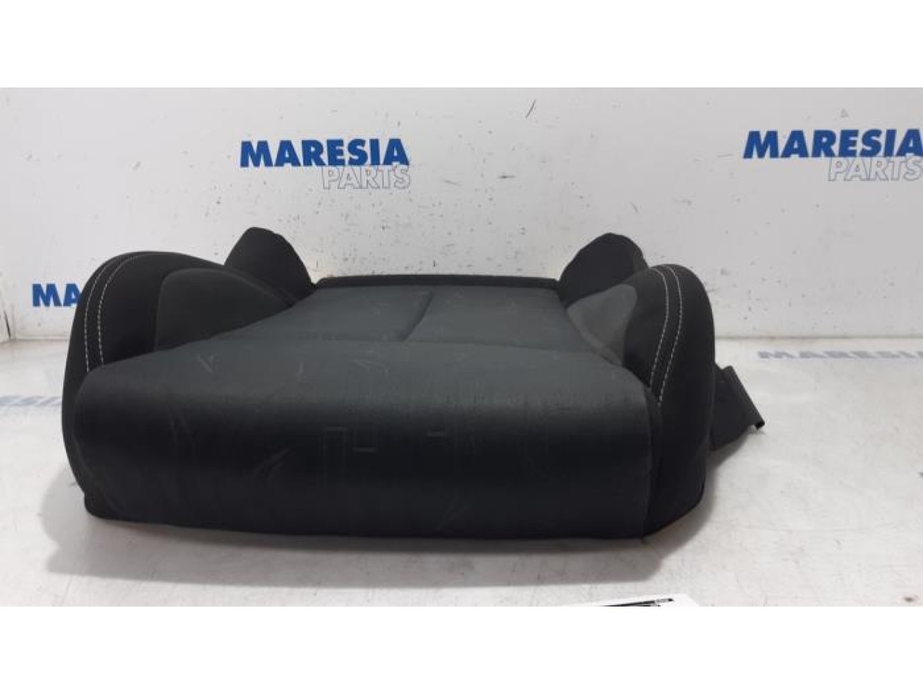 Citroen - C4 - Sitz Sitzfläche links