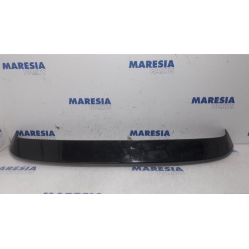 Citroen - C4 - Spoiler