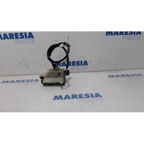 Citroen - C4 - Rear door mechanism 4-door, right