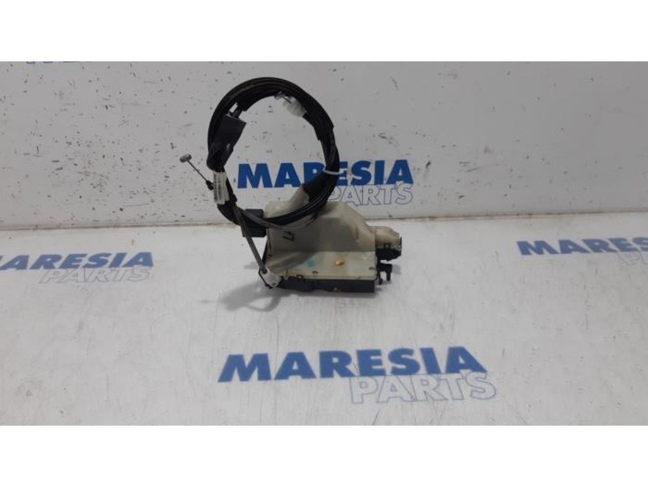 Citroen - C4 - Rear door lock mechanism 4-door, left