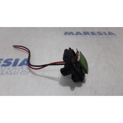 Renault - Trafic - Heater resistor