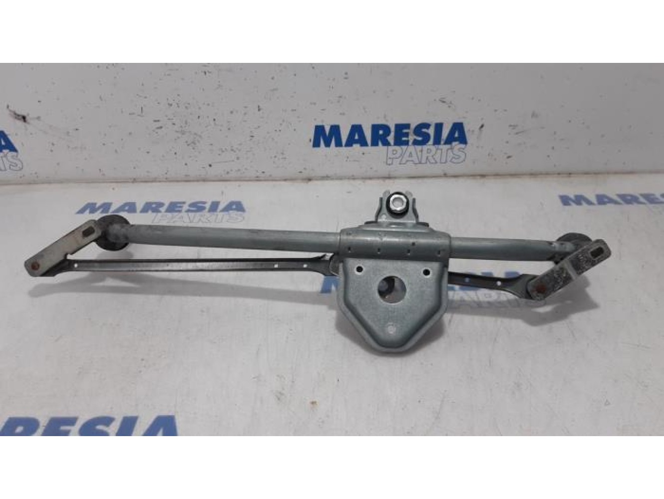 Renault - Trafic - Wiper mechanism