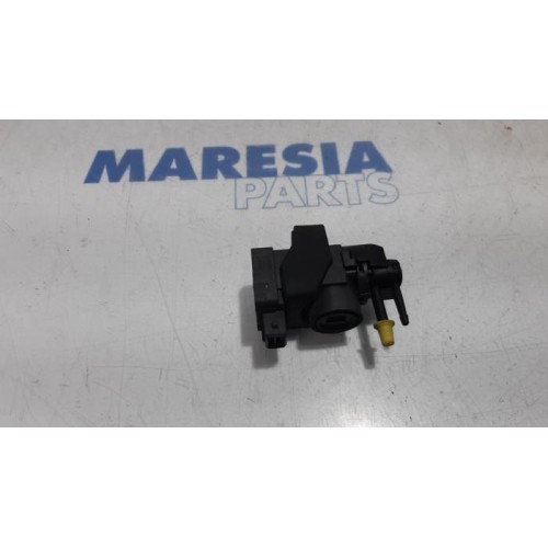 Renault - Trafic - Turbo pressure regulator