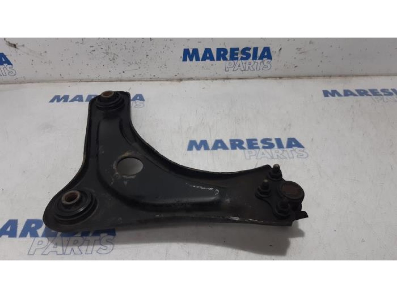 Citroen - C3 - Front lower wishbone, right