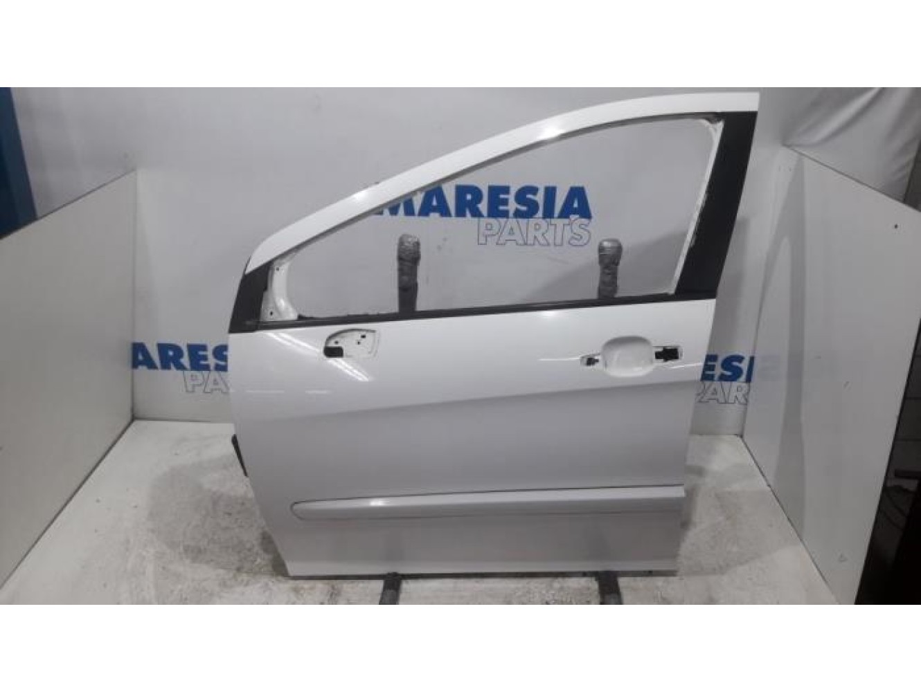 Peugeot - 308 - Tür 4-türig links vorne