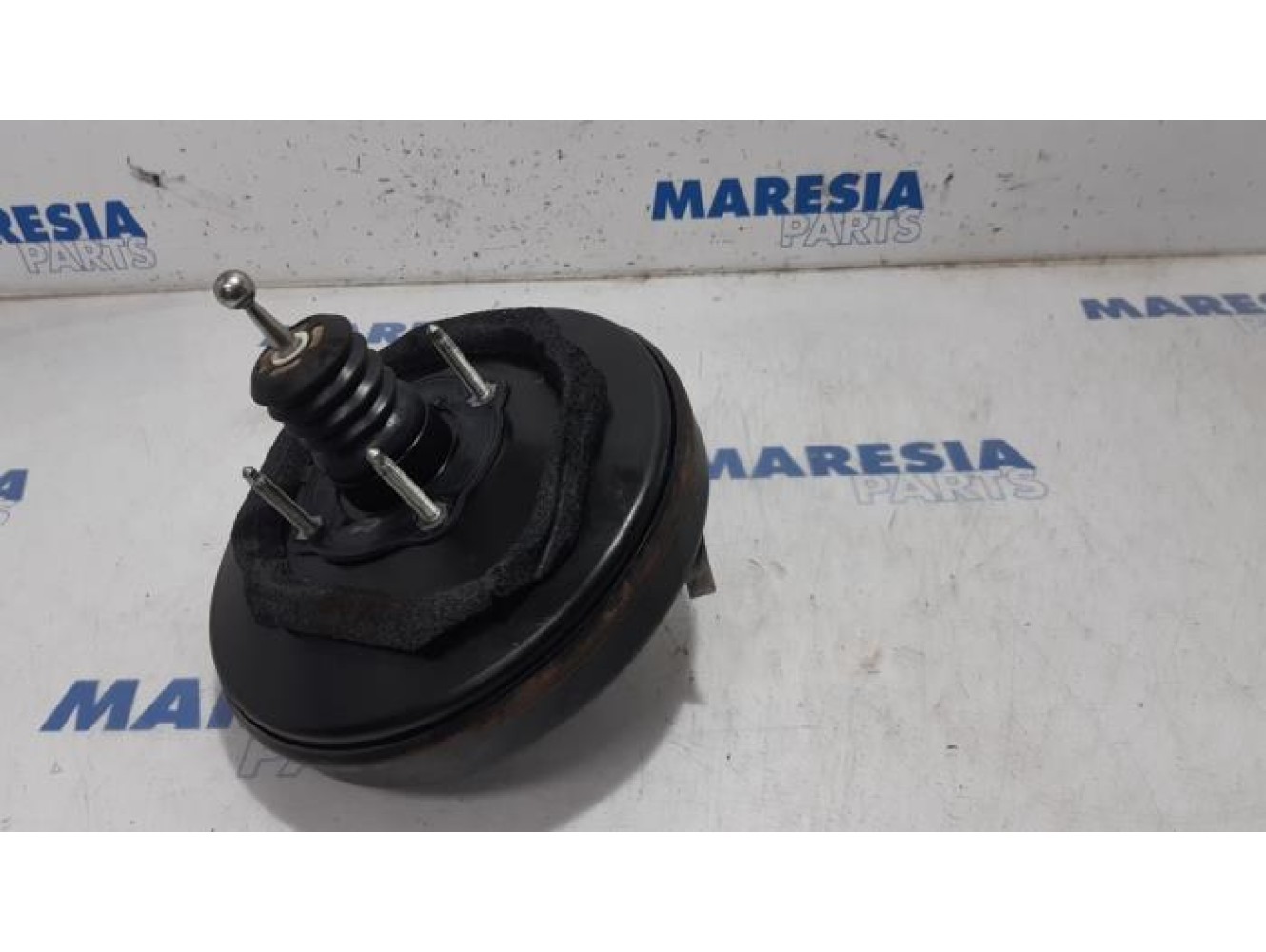 Citroen - C4 - Brake servo