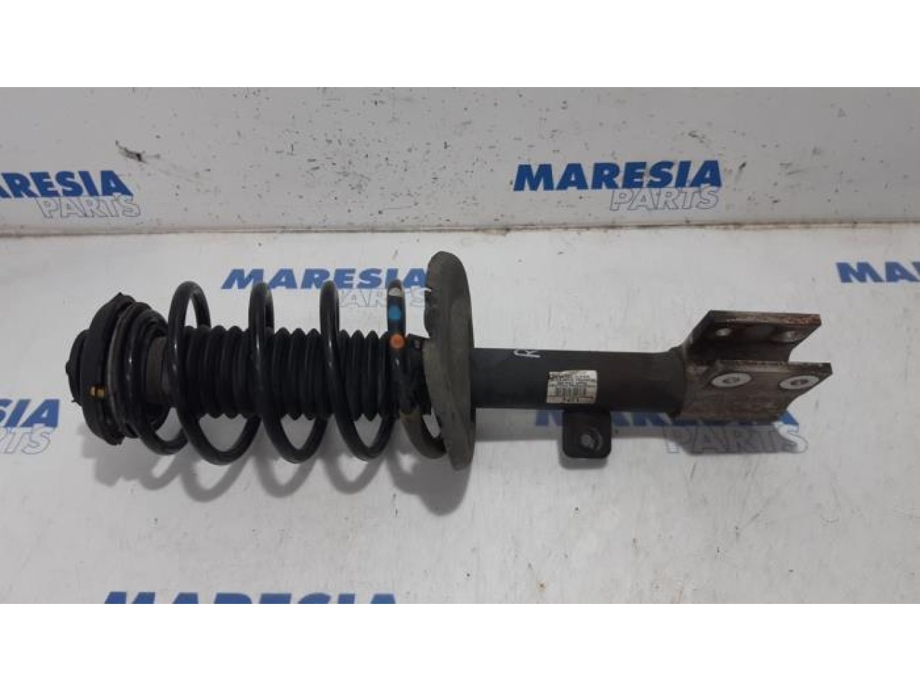 Citroen - C4 - Front shock absorber rod, right