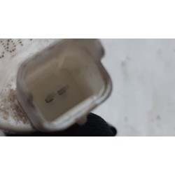 Citroen - C4 - Front windscreen washer jet