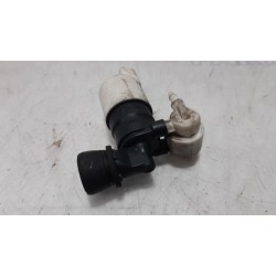 Citroen - C4 - Front windscreen washer jet