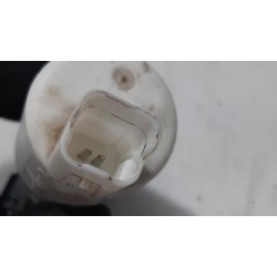Renault - Trafic - Scheibensprüherpumpe vorne