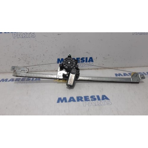 Renault - Trafic - Window mechanism 2-door, front right