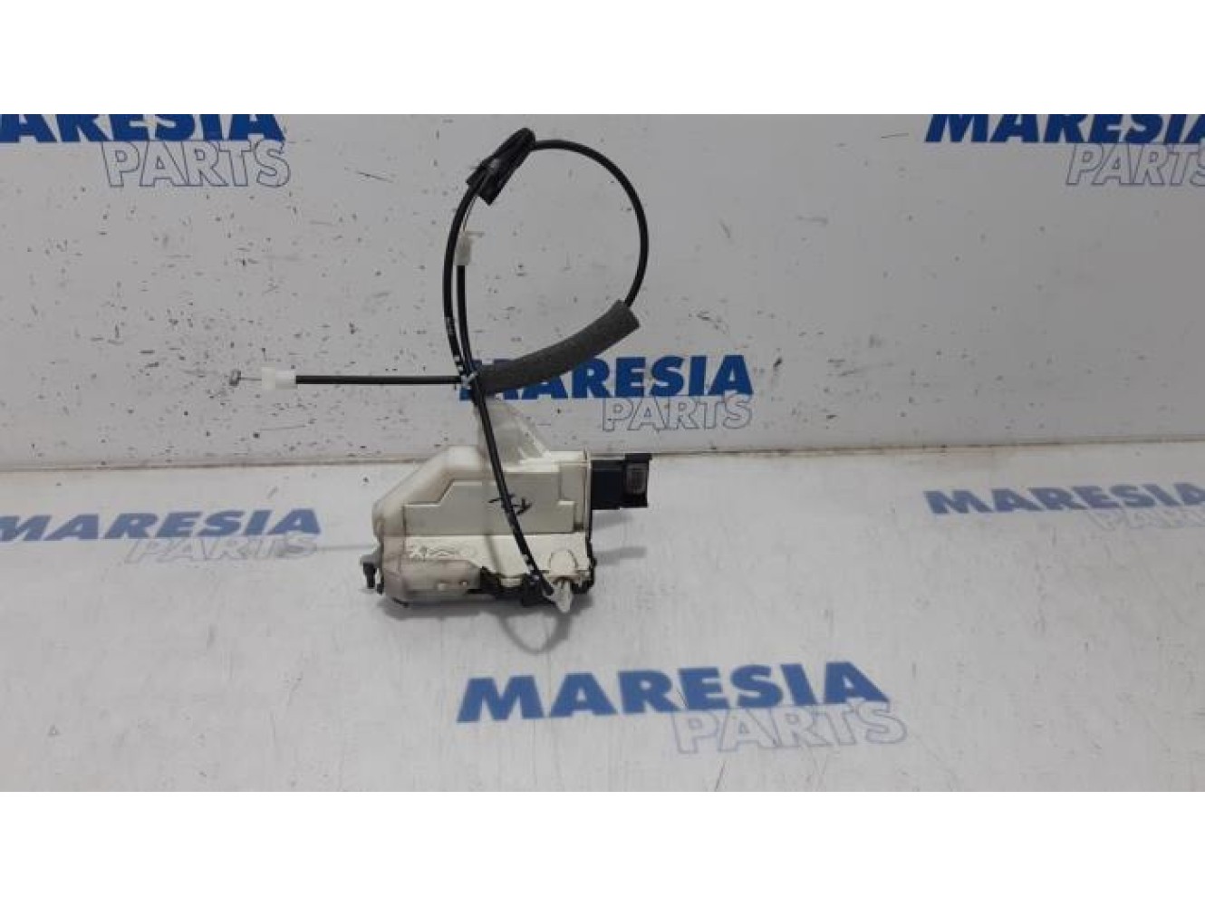 Peugeot - 308 - Front door lock mechanism 4-door, right
