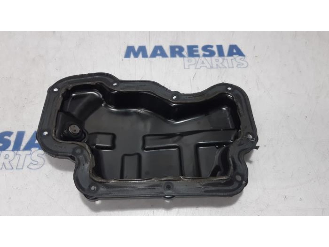 Renault - Clio - Sump
