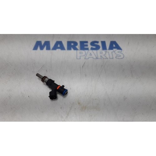 Renault - Clio - Injector (petrol injection)