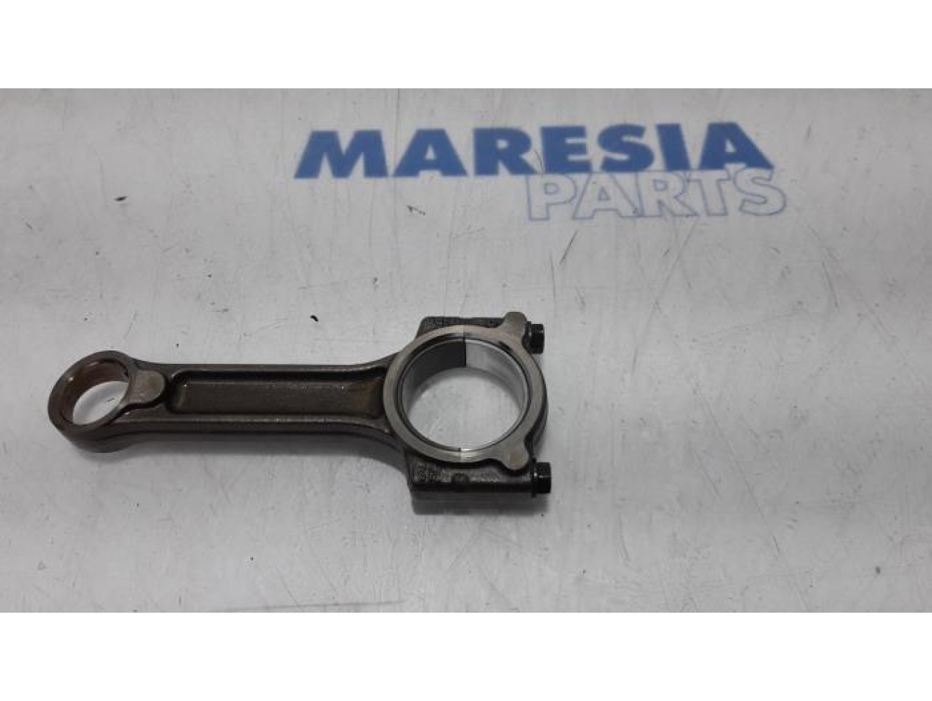 Renault - Megane - Connecting rod