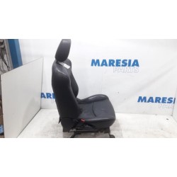 Peugeot - 4007 - Stoel links