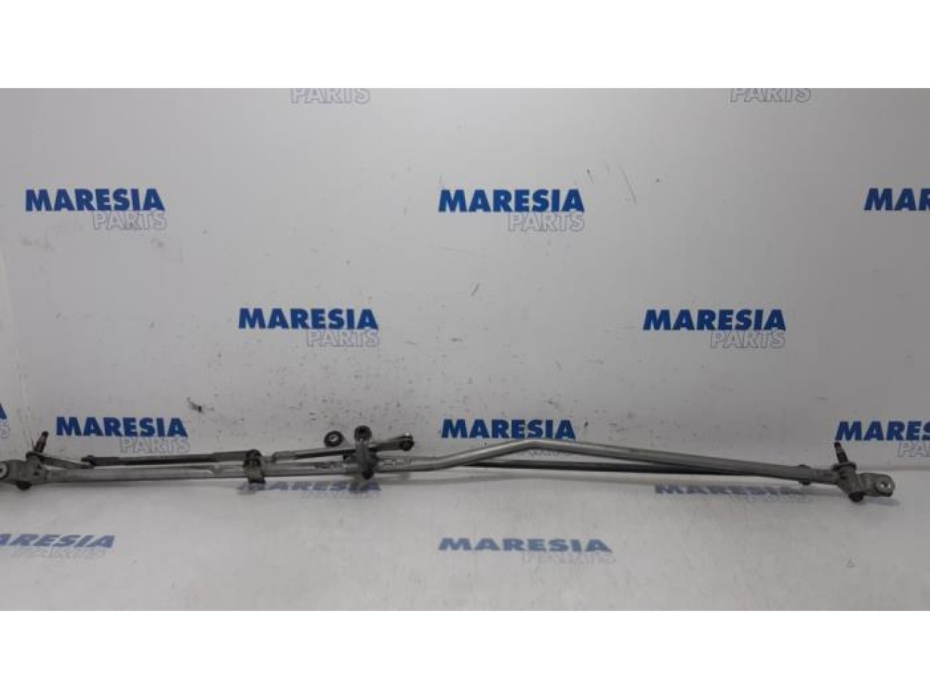 Peugeot - 308 - Wiper mechanism