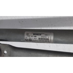 Peugeot - 308 - Wiper mechanism