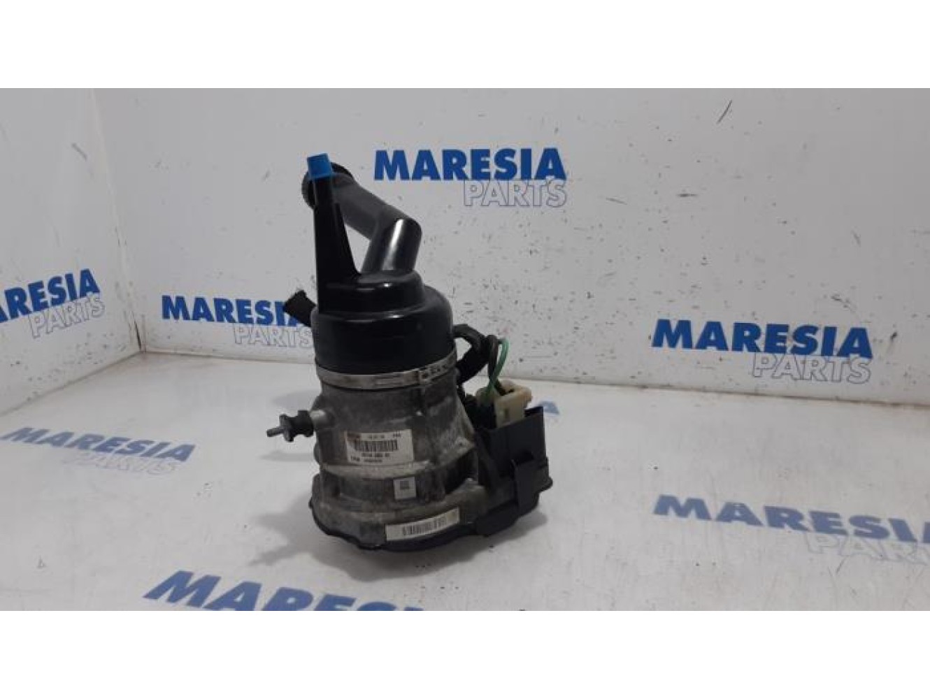 Peugeot - 308 - Power steering pump