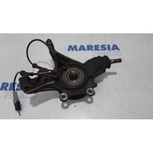 Peugeot - 308 - Knuckle, front right