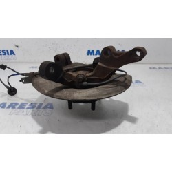 Peugeot - 4007 - Knuckle, front right
