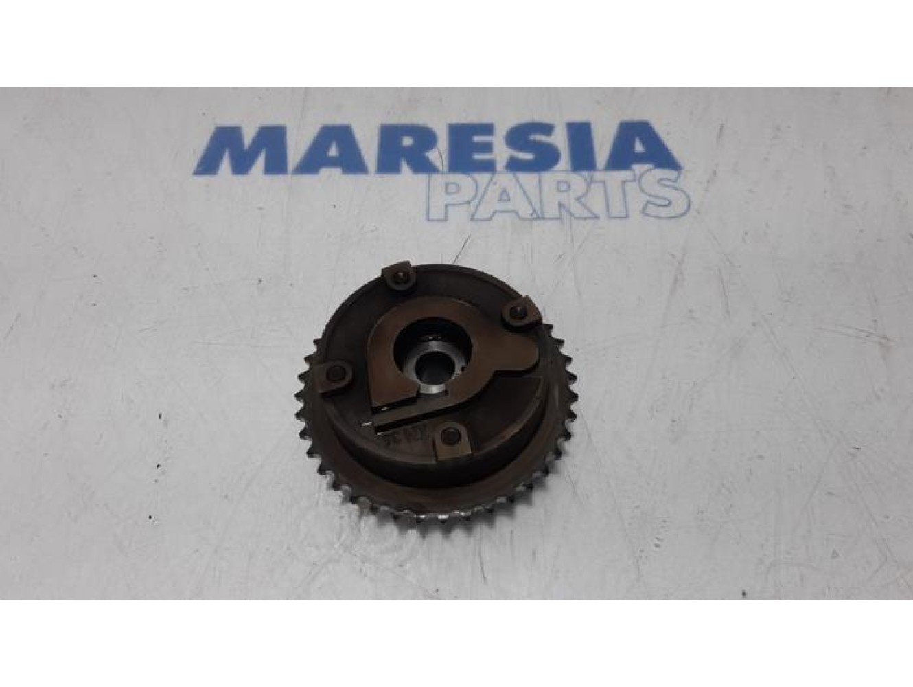 Peugeot - 207 - Camshaft sprocket