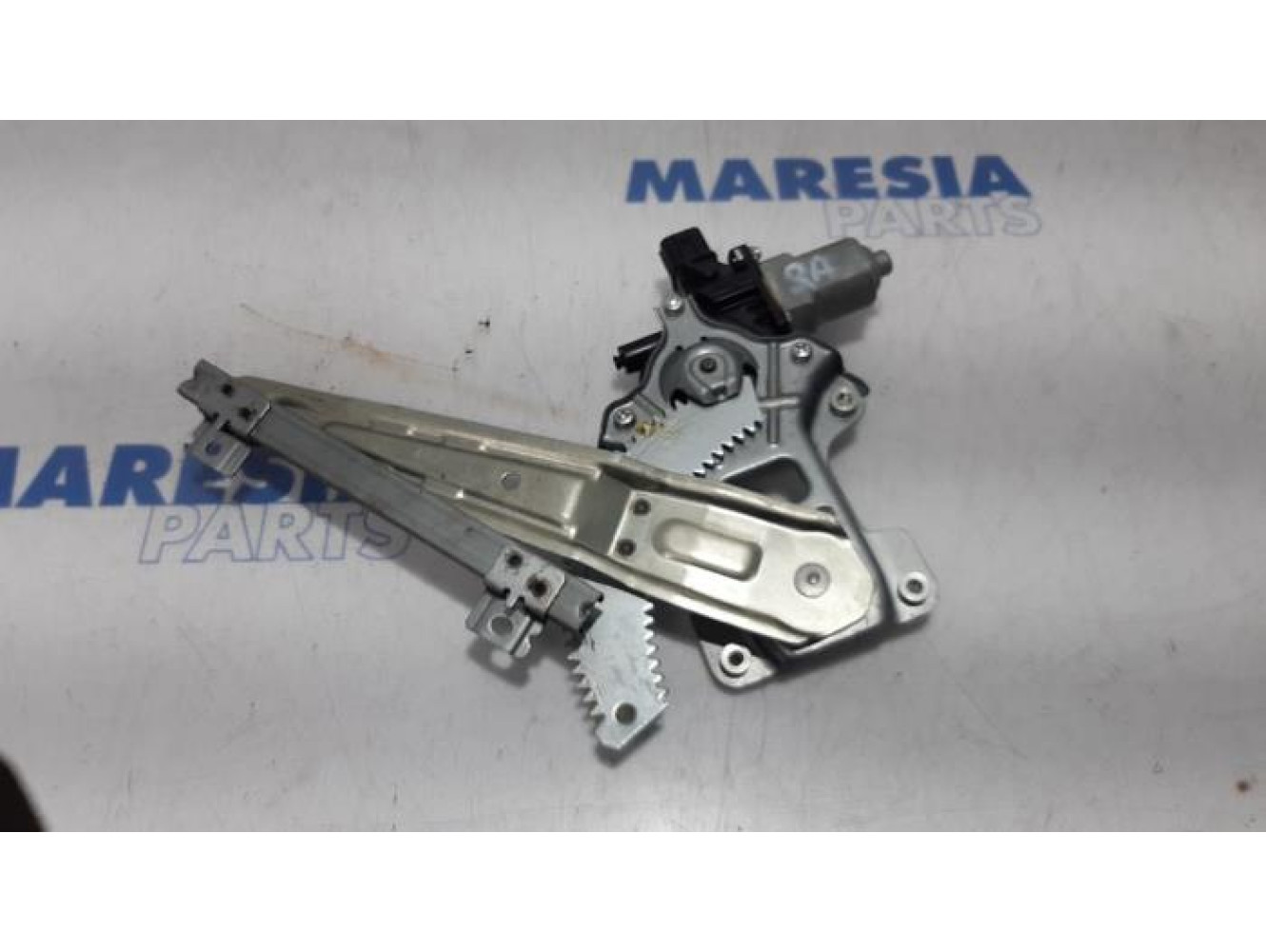 Peugeot - 4007 - Rear door window mechanism 4-door, right