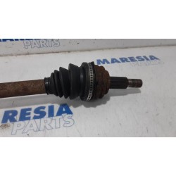 Renault - Kangoo - Front drive shaft, left