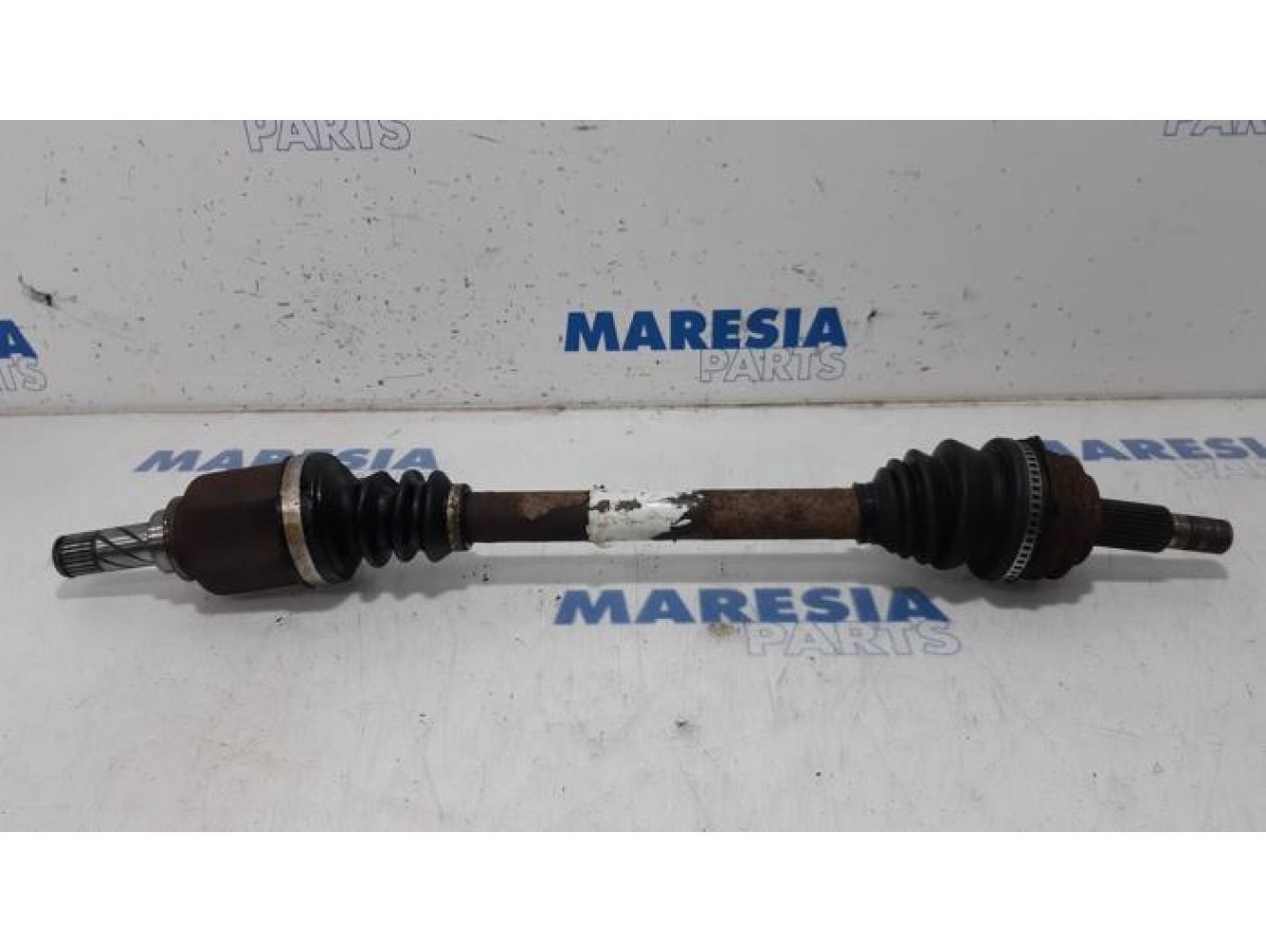 Renault - Kangoo - Front drive shaft, left