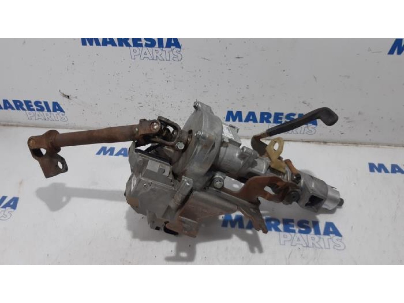 Renault - Kangoo - Steering column housing