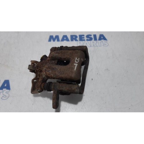 Renault - Kangoo - Rear brake calliper, left