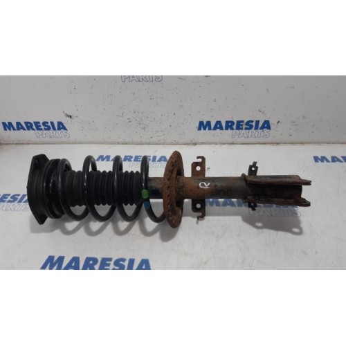 Renault - Kangoo - Front shock absorber rod, right