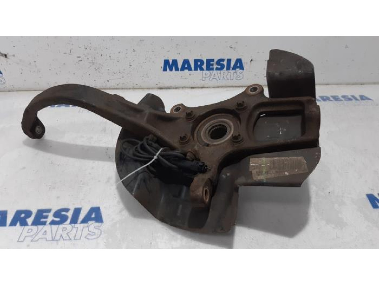 Alfa Romeo - 159 - Knuckle, front left