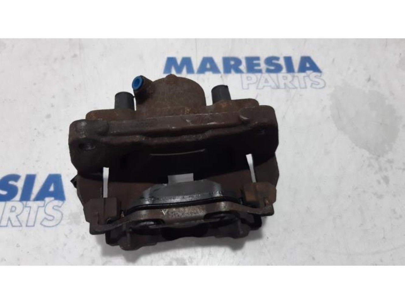 Alfa Romeo - 159 - Bremszange links vorne