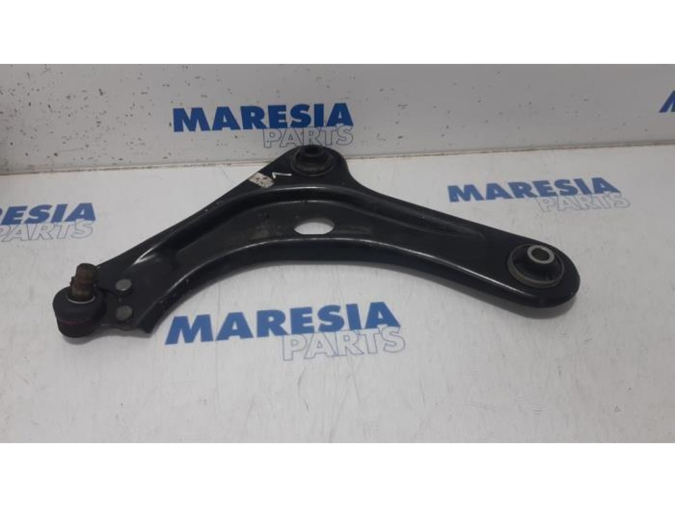 Citroen - C3 - Front lower wishbone, left
