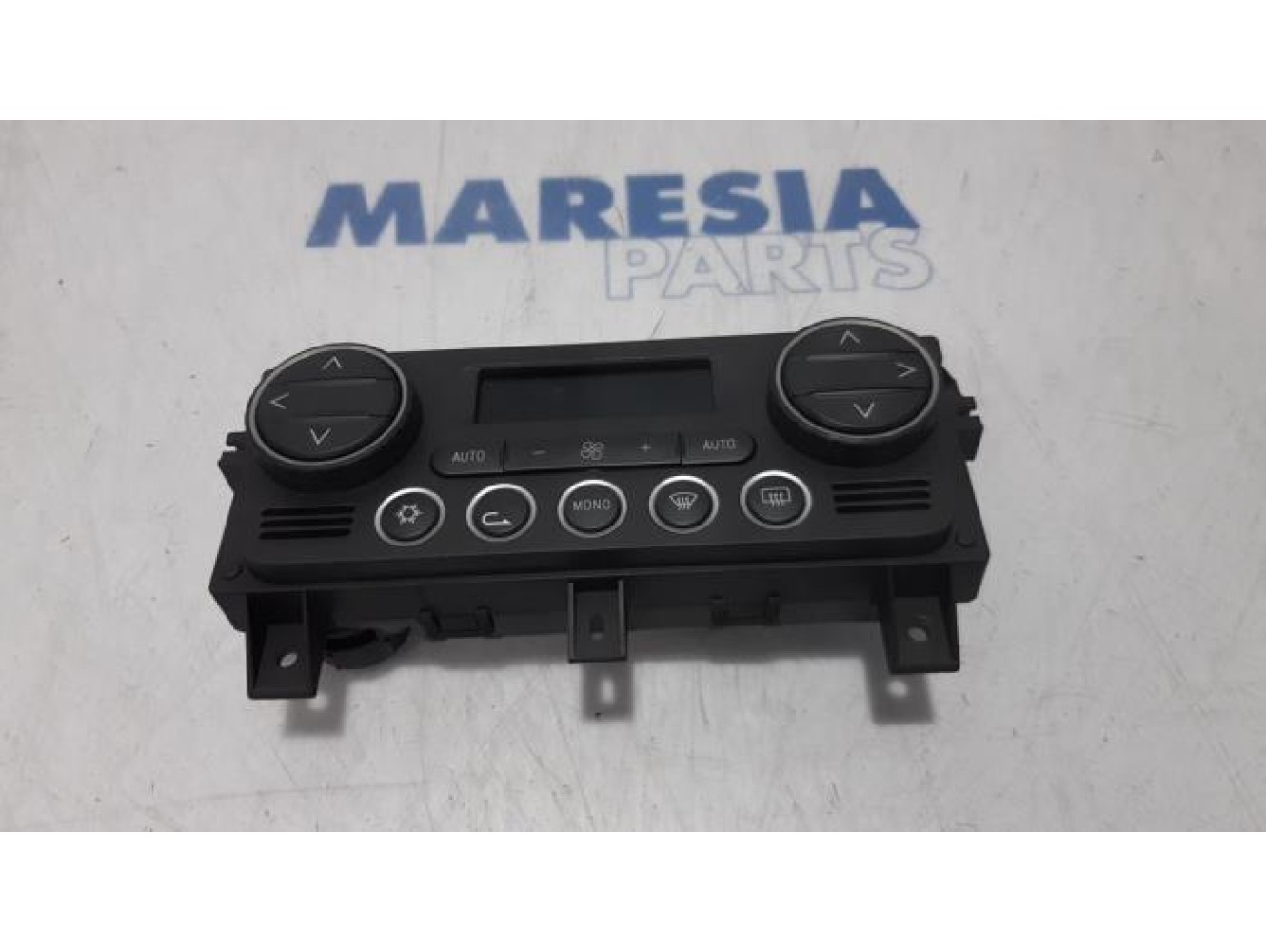Alfa Romeo - 159 - Panneau de commandes chauffage