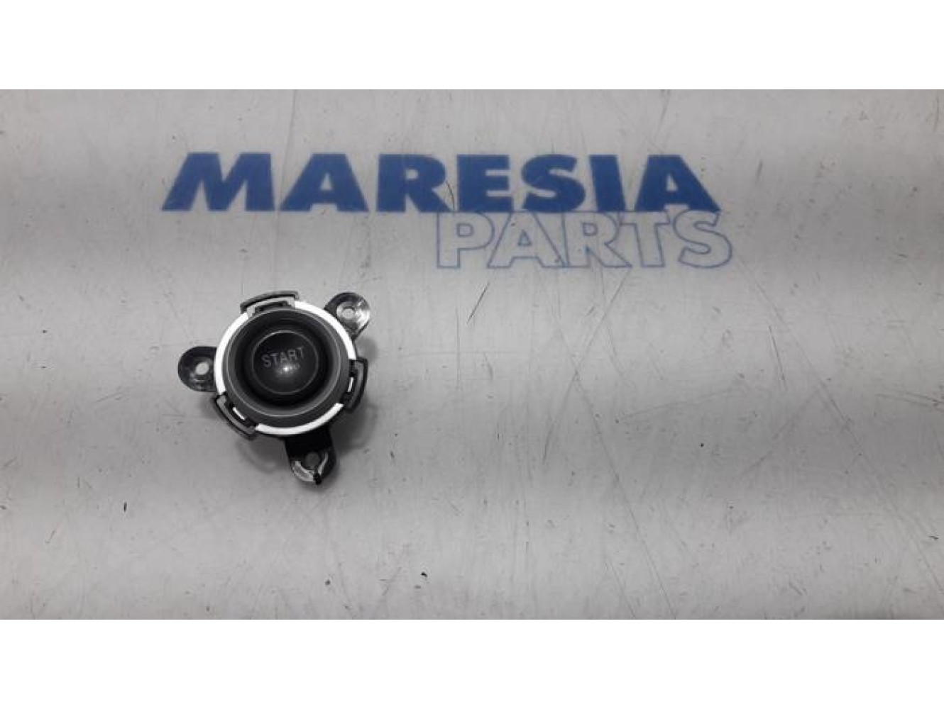 Alfa Romeo - 159 - Start/stop switch
