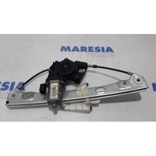 Alfa Romeo - 159 - Rear door window mechanism 4-door, right