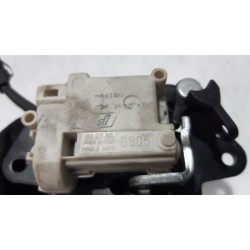 Fiat - Panda - Tailgate lock mechanism