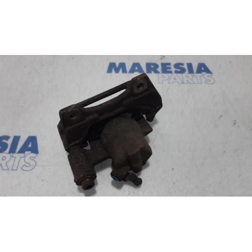 Fiat - Panda - Front brake calliper, right
