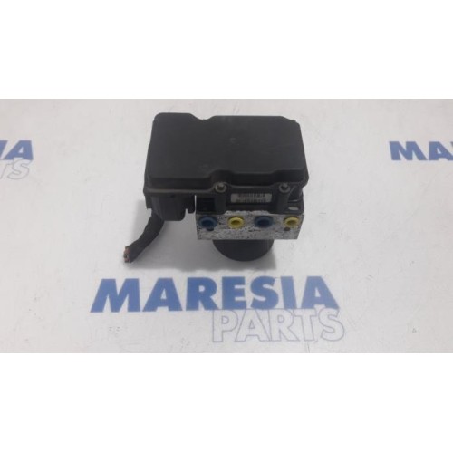 Renault - Trafic - ABS Pumpe