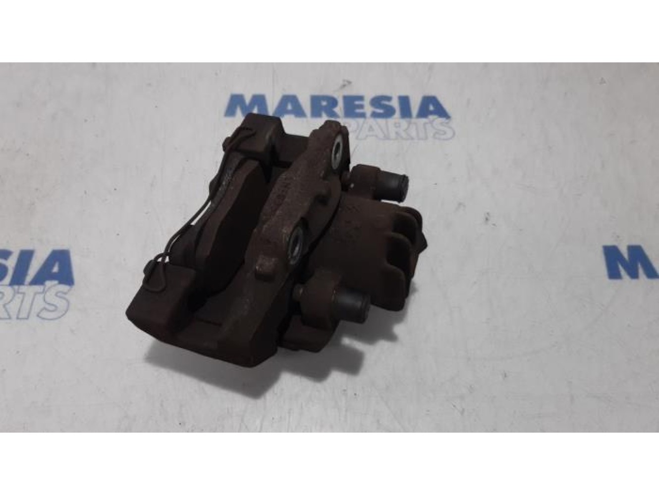 Peugeot - 5008 - Front brake calliper, left