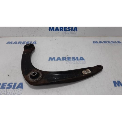 Peugeot - 5008 - Front lower wishbone, left