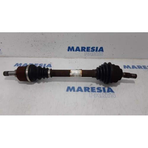 Peugeot - 5008 - Front drive shaft, left